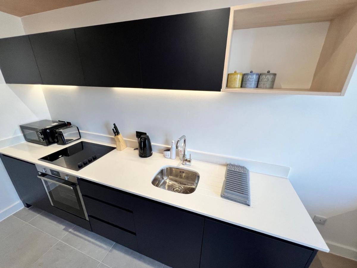 Two Bedrooms Exquisite En-Suite Apartment Deansgate 맨체스터 외부 사진