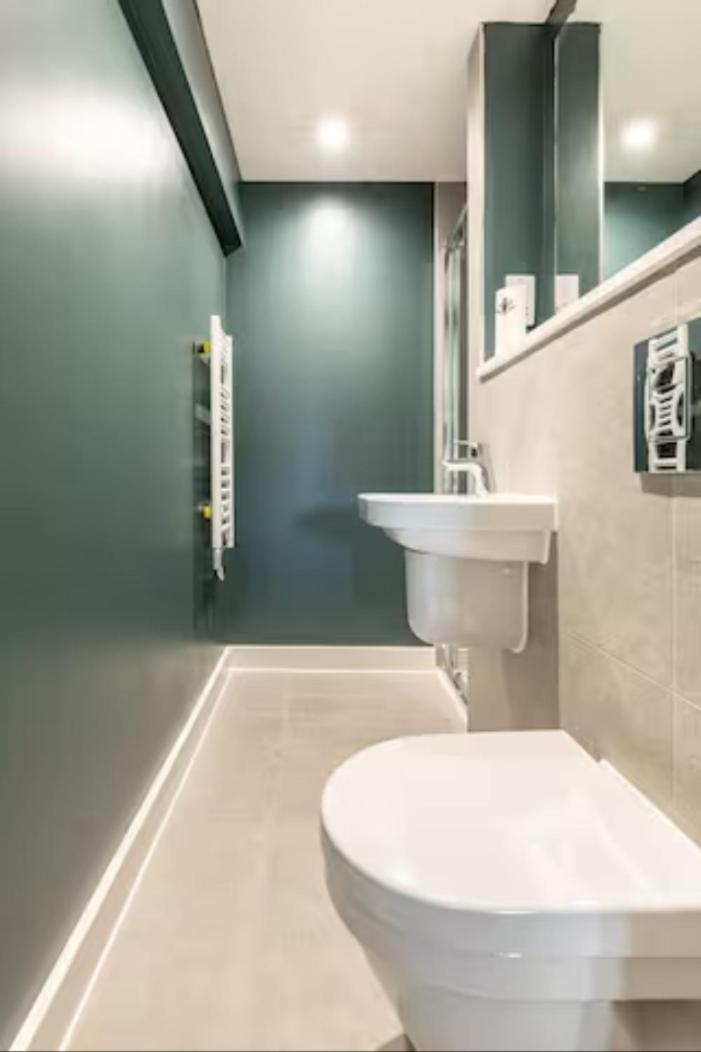 Two Bedrooms Exquisite En-Suite Apartment Deansgate 맨체스터 외부 사진